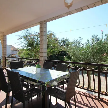 Rosmarin Apartment *