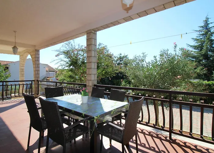 Rosmarin Apartment *